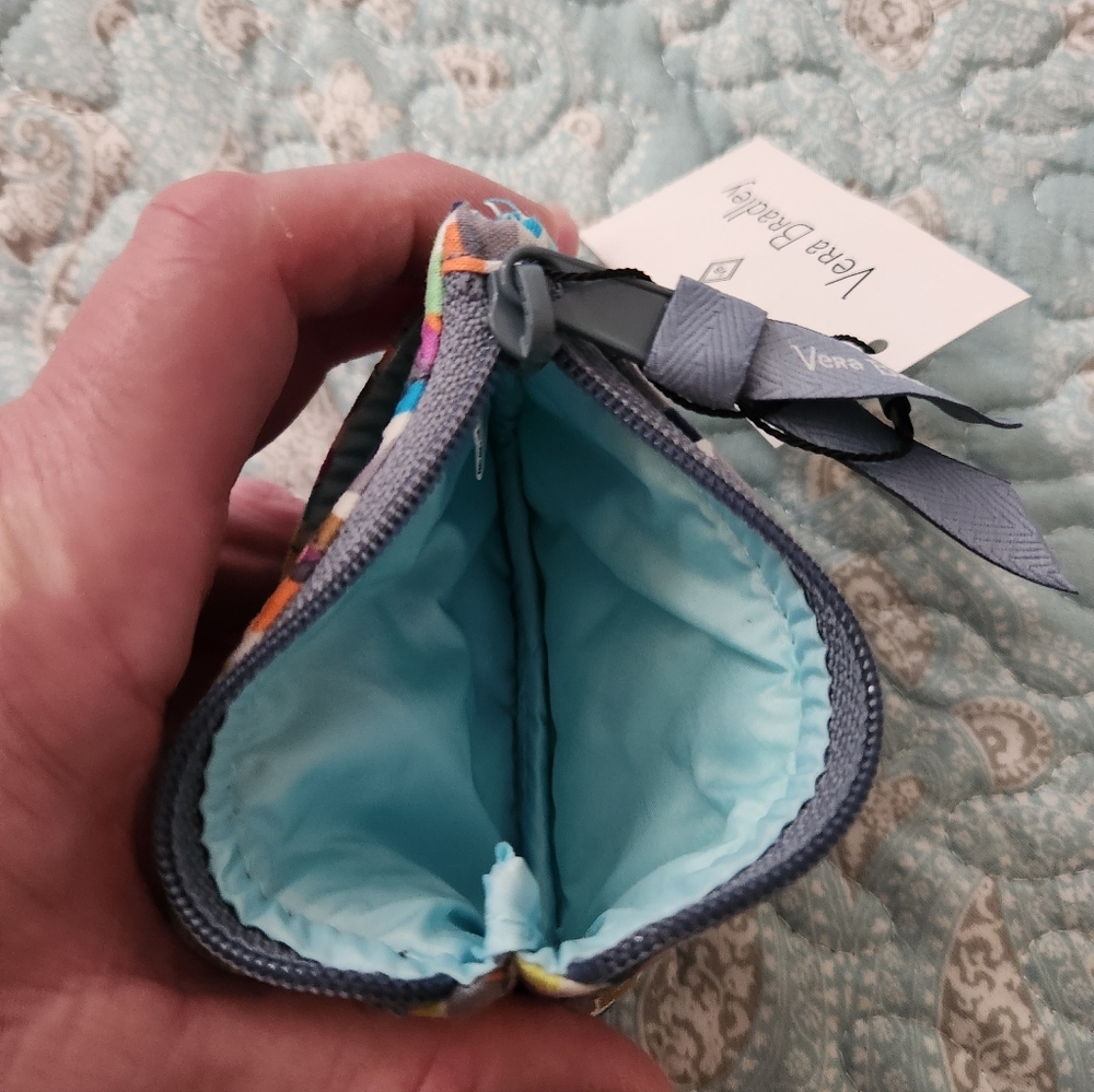 Vera Bradley Change Purse - Picture 4 of 5